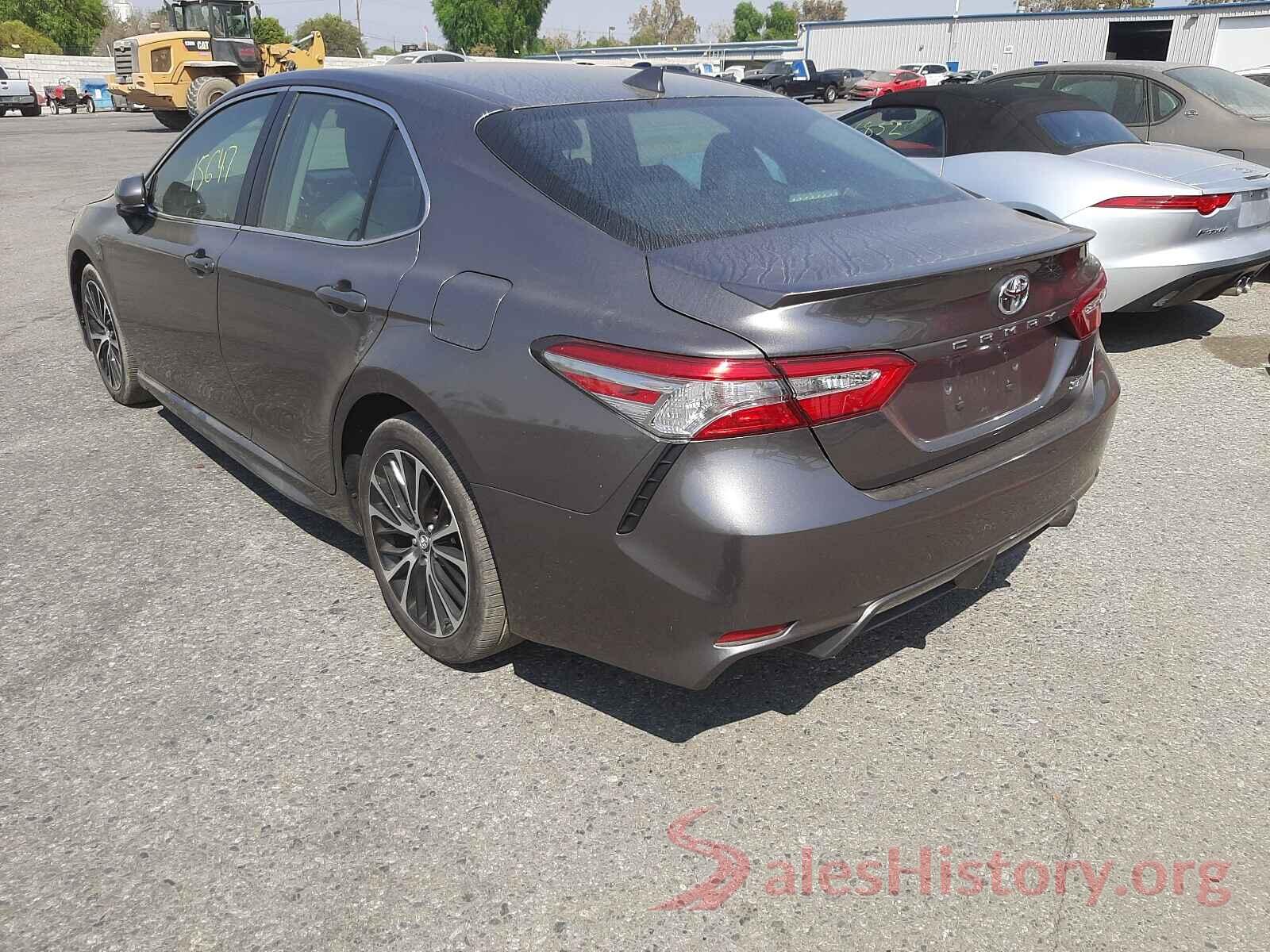 4T1B11HK0KU801679 2019 TOYOTA CAMRY