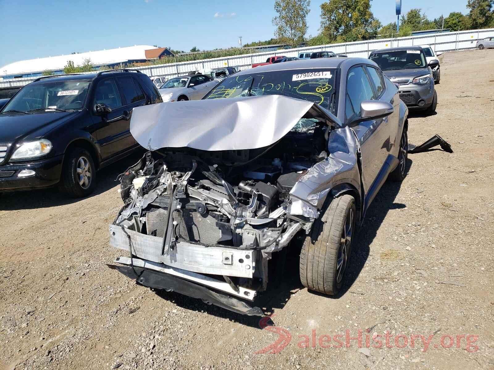 NMTKHMBX5JR044513 2018 TOYOTA C-HR