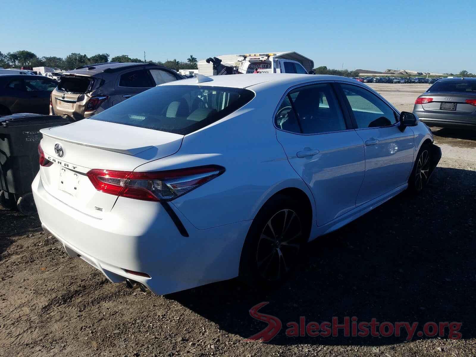 4T1B11HK3KU225652 2019 TOYOTA CAMRY