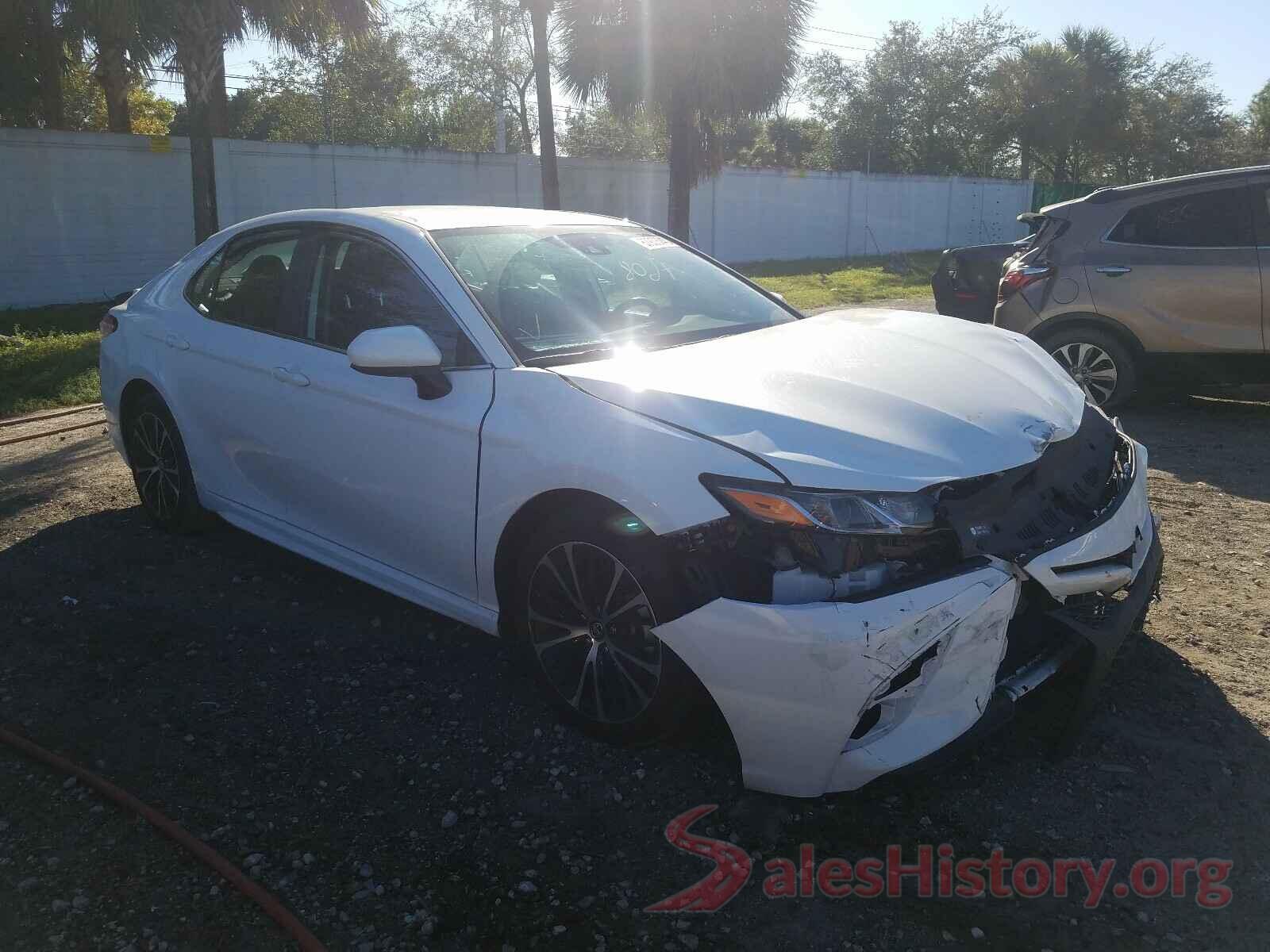 4T1B11HK3KU225652 2019 TOYOTA CAMRY