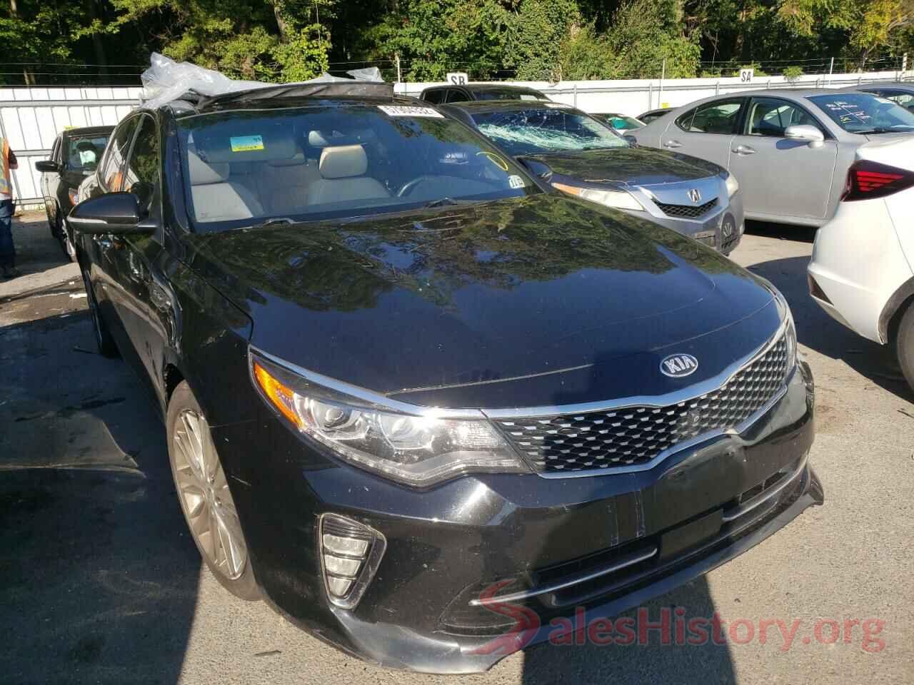 5XXGV4L26JG213815 2018 KIA OPTIMA