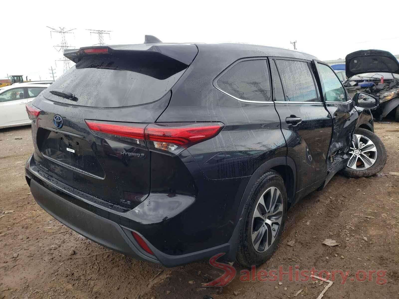 5TDHBRCH2MS520982 2021 TOYOTA HIGHLANDER