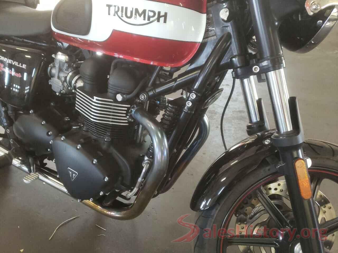 SMT900K1XFT700419 2015 TRIUMPH CAR BONNEVILLE