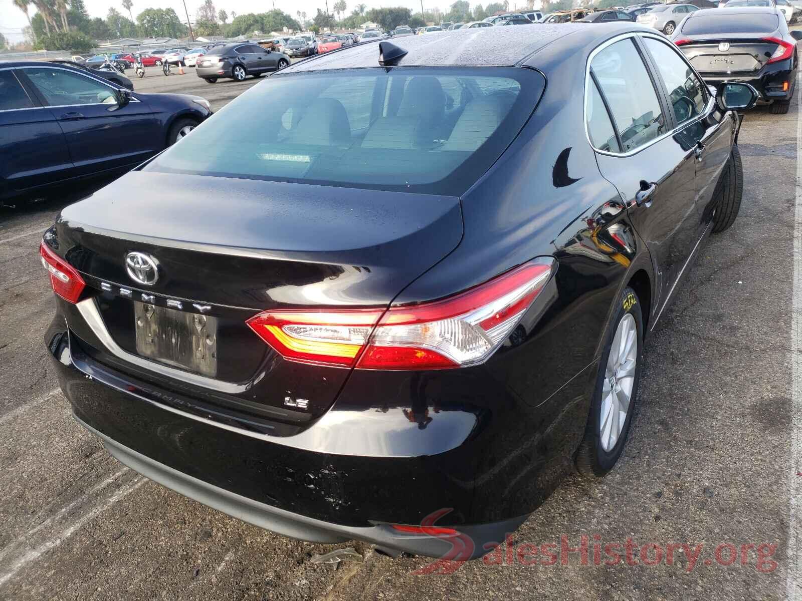 4T1B11HKXKU716946 2019 TOYOTA CAMRY