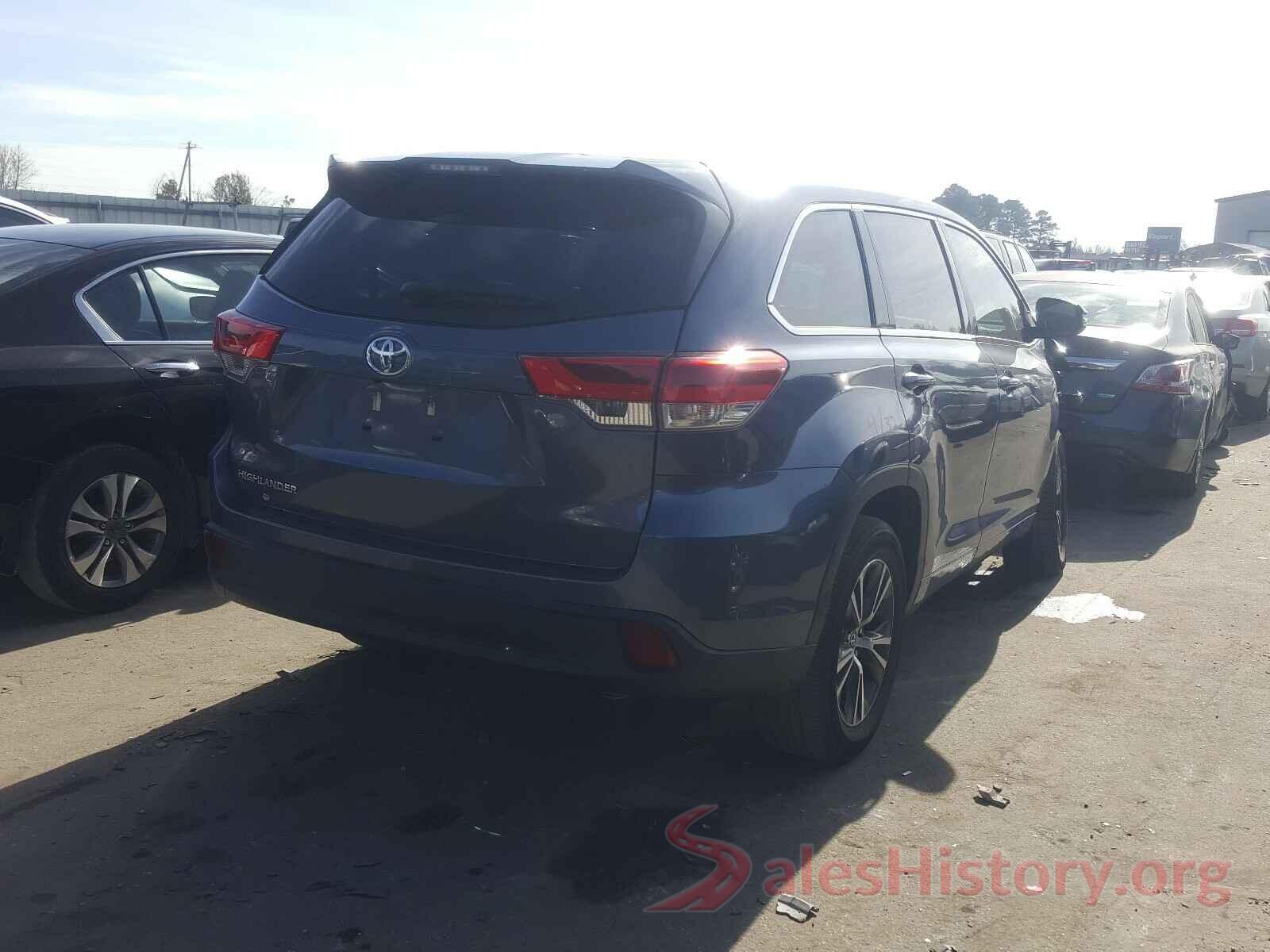 5TDZZRFH9JS278151 2018 TOYOTA HIGHLANDER