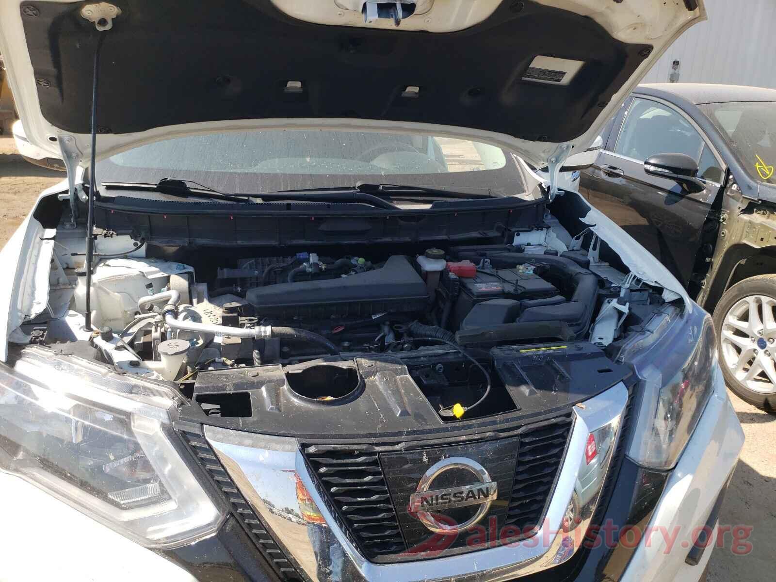 KNMAT2MV8HP595423 2017 NISSAN ROGUE