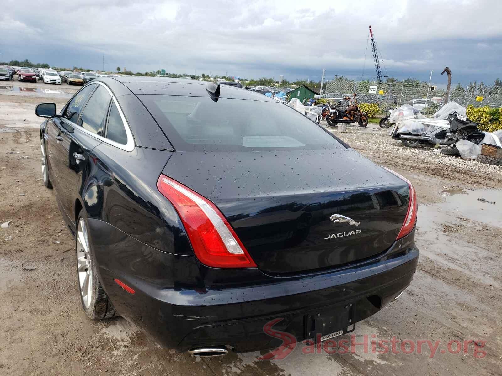 SAJWA1C71G8V95119 2016 JAGUAR XJ