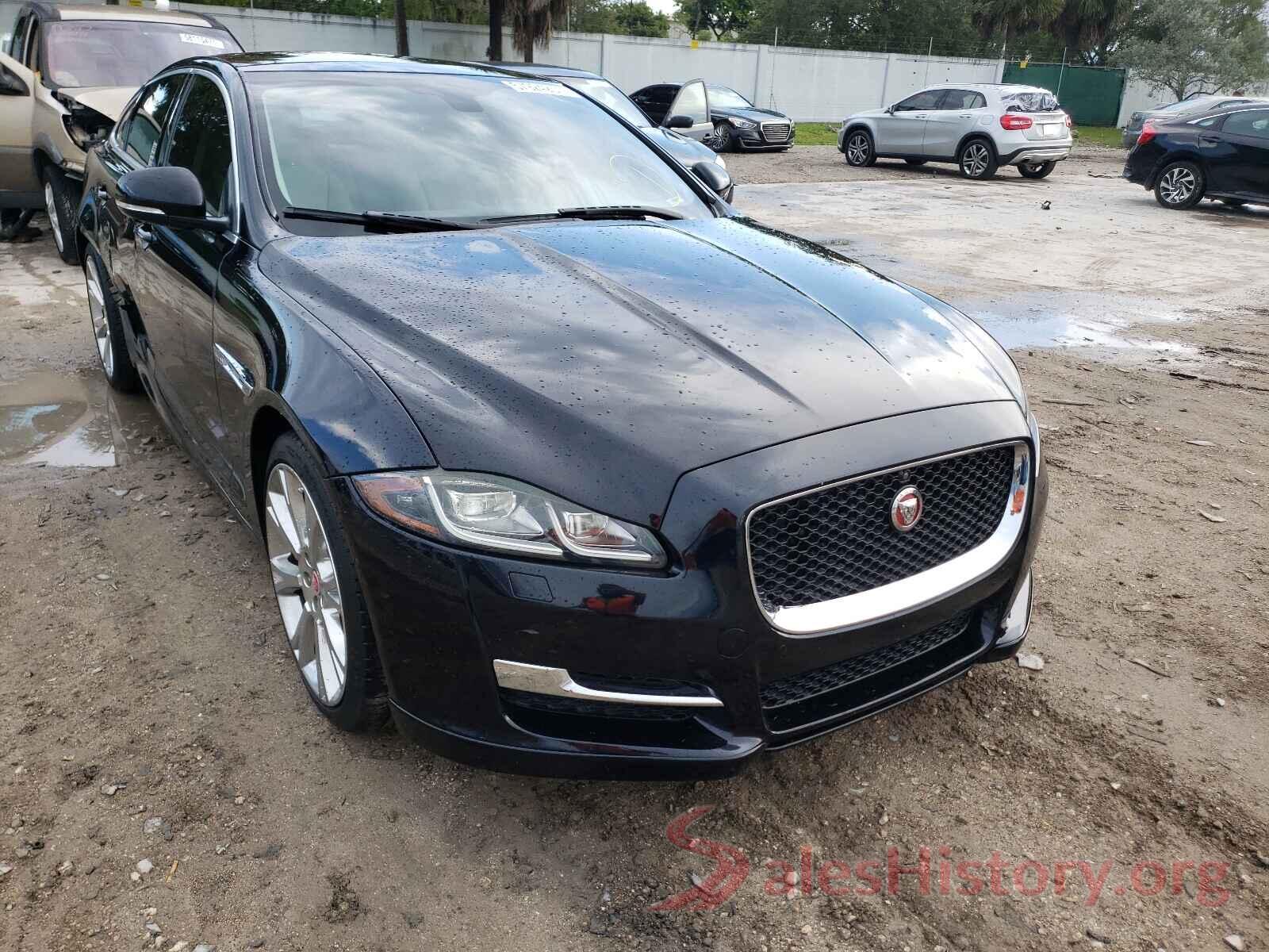 SAJWA1C71G8V95119 2016 JAGUAR XJ