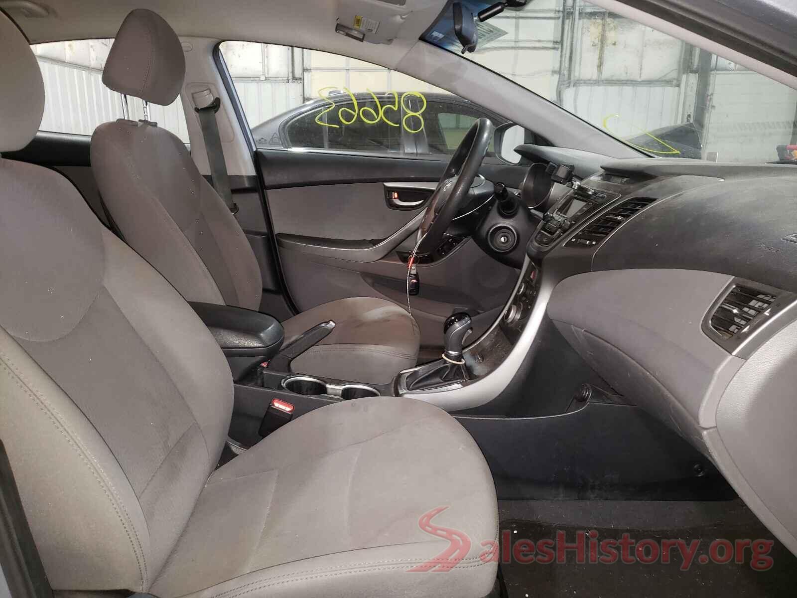 5NPDH4AE2GH755871 2016 HYUNDAI ELANTRA