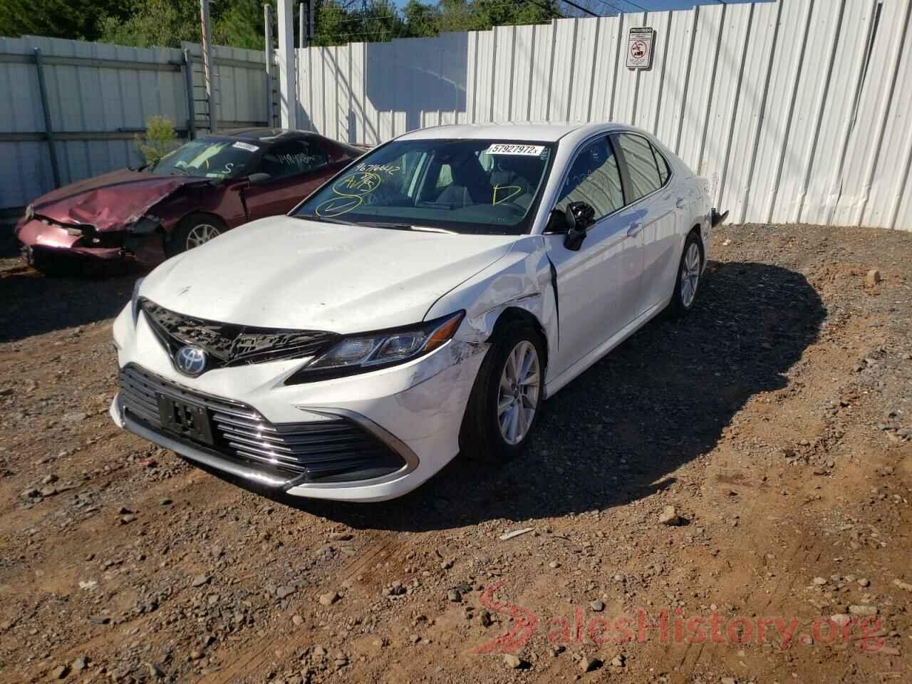 4T1C11AK3MU456231 2021 TOYOTA CAMRY