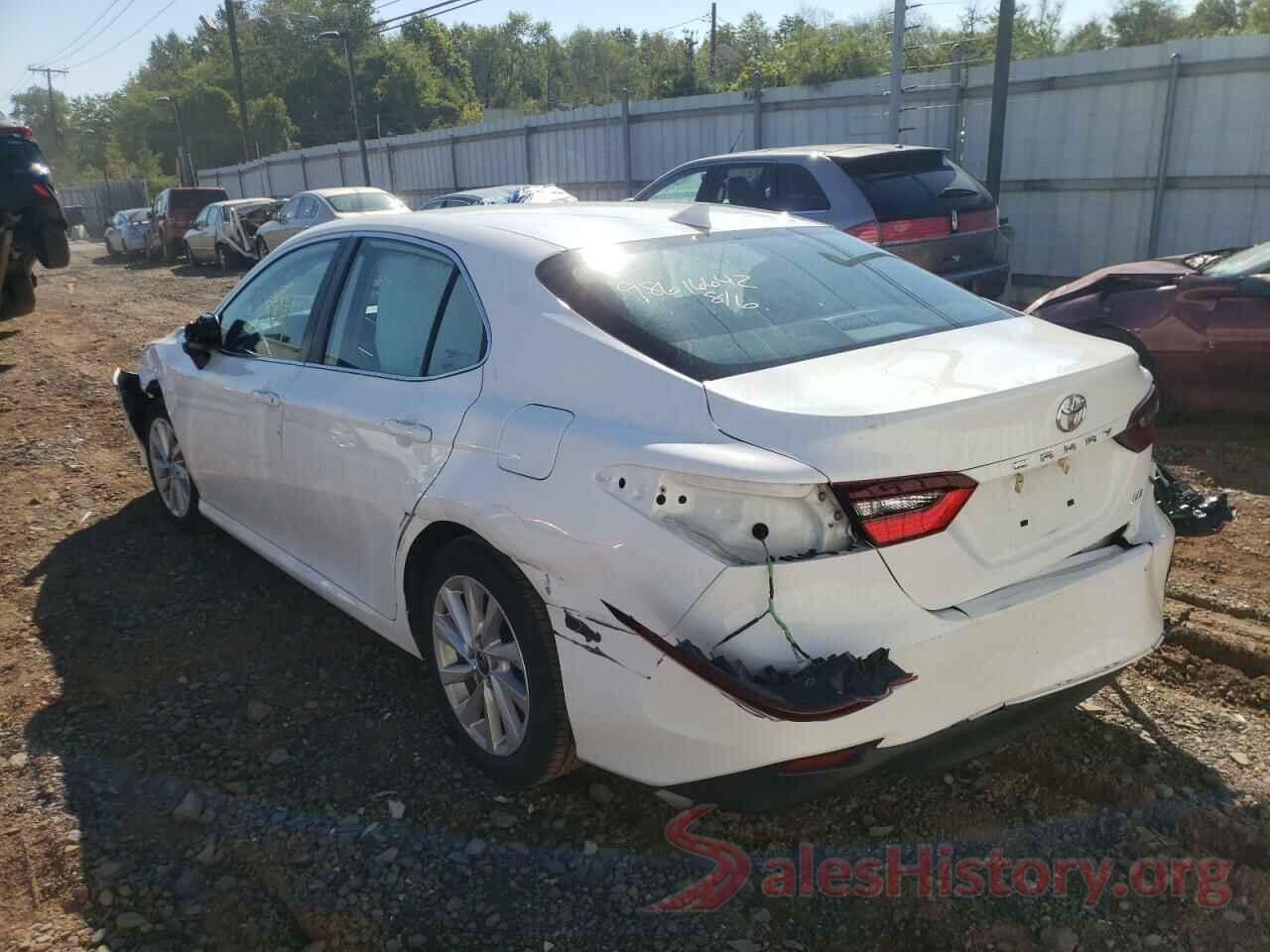 4T1C11AK3MU456231 2021 TOYOTA CAMRY