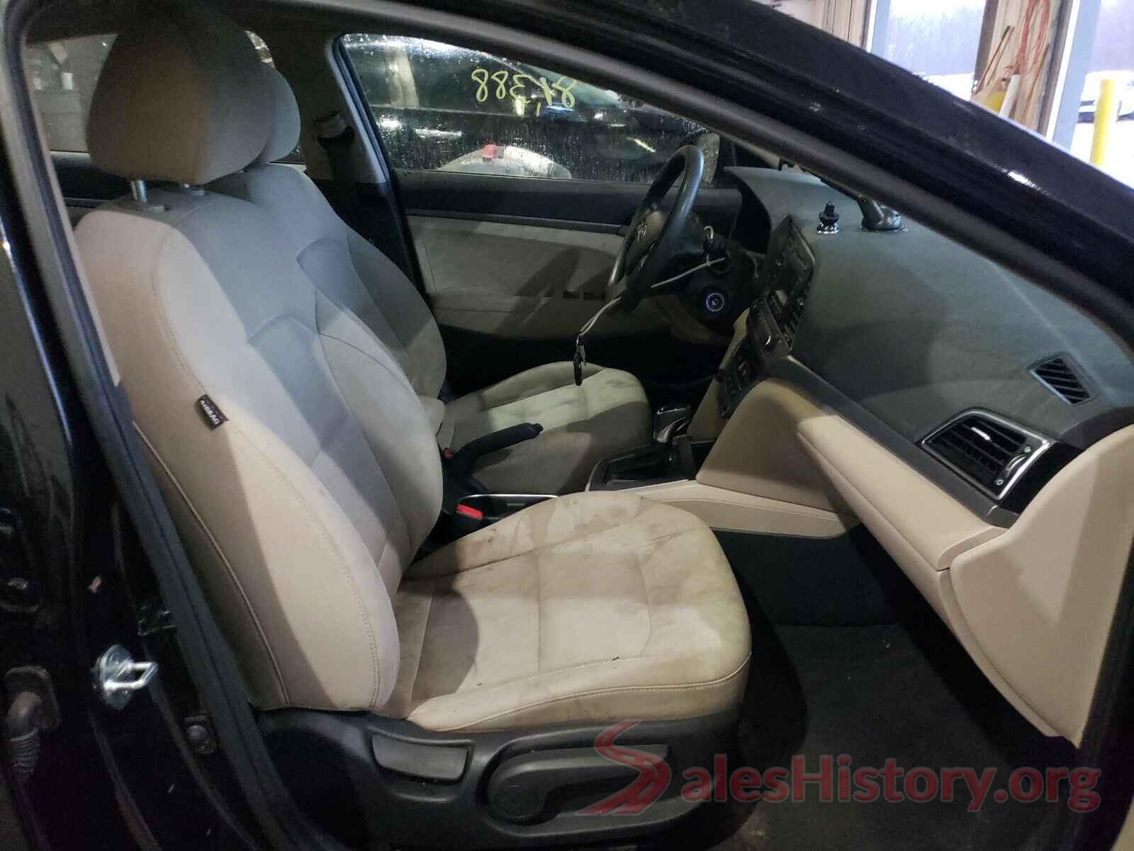 5NPD74LF6JH213950 2018 HYUNDAI ELANTRA