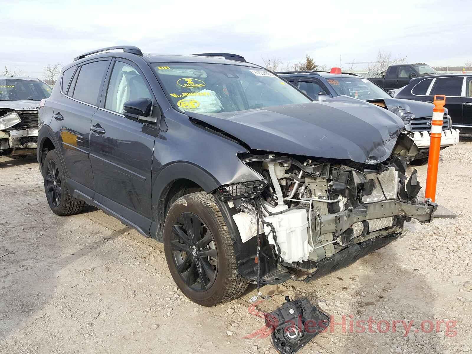 2T3RFREV9JW822369 2018 TOYOTA RAV4