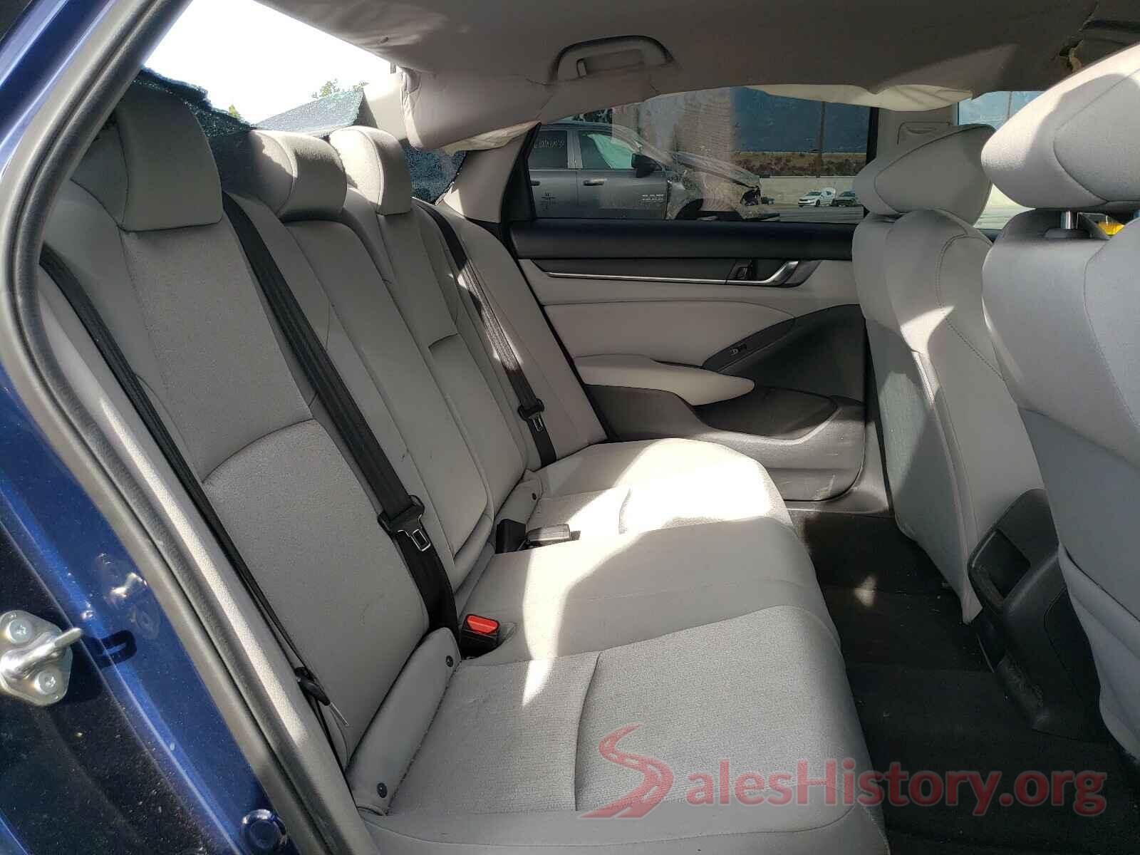 1HGCV1F11JA042050 2018 HONDA ACCORD