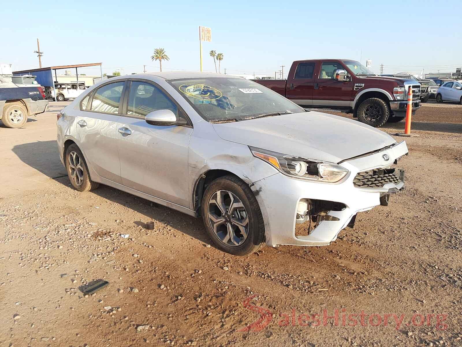 3KPF24AD1KE009782 2019 KIA FORTE