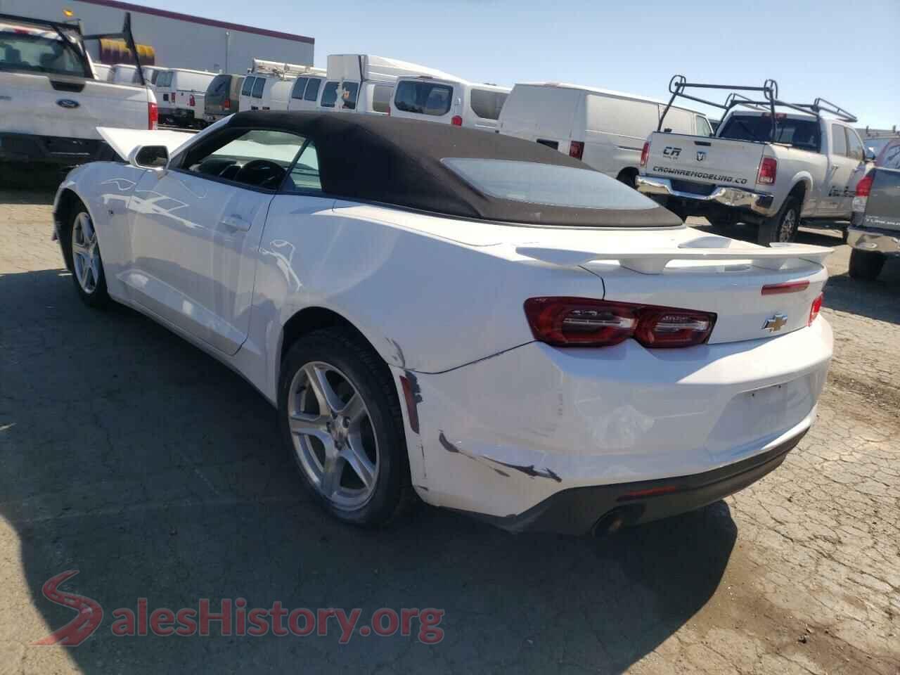 2020 CHEVROLET CAMARO VIN 1G1FB3DS9L0123391, right side view