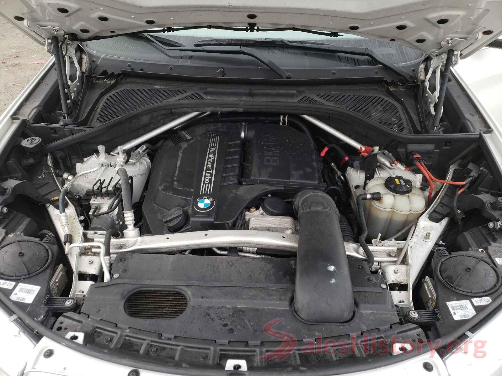 5UXKR0C58JL077395 2018 BMW X5