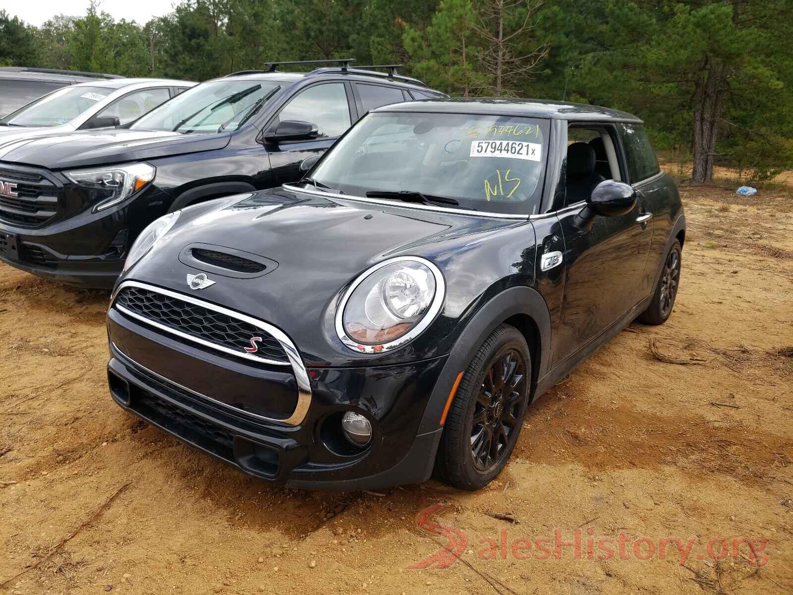 WMWXP7C52J2A48700 2018 MINI COOPER