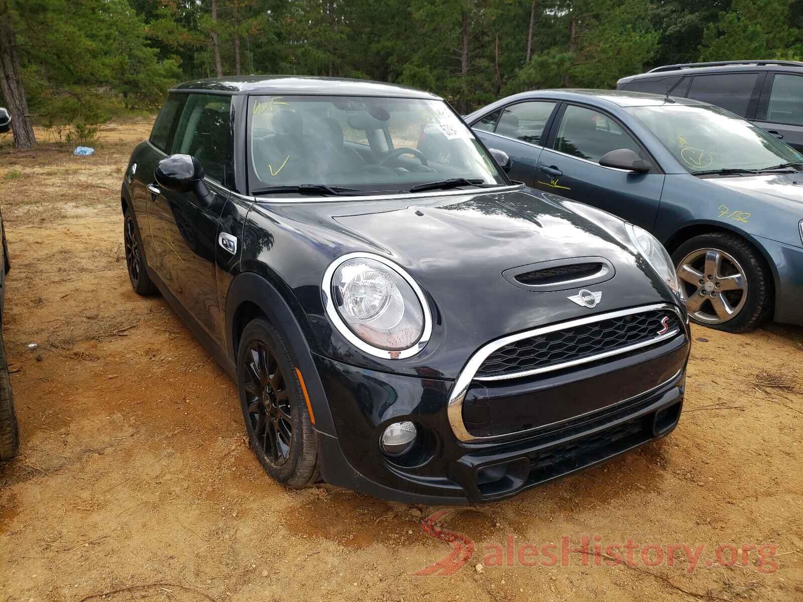 WMWXP7C52J2A48700 2018 MINI COOPER