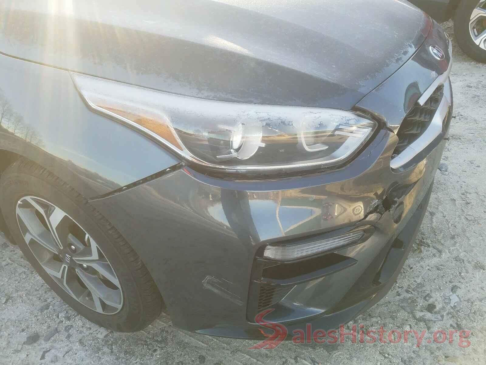 3KPF24AD1KE136256 2019 KIA FORTE