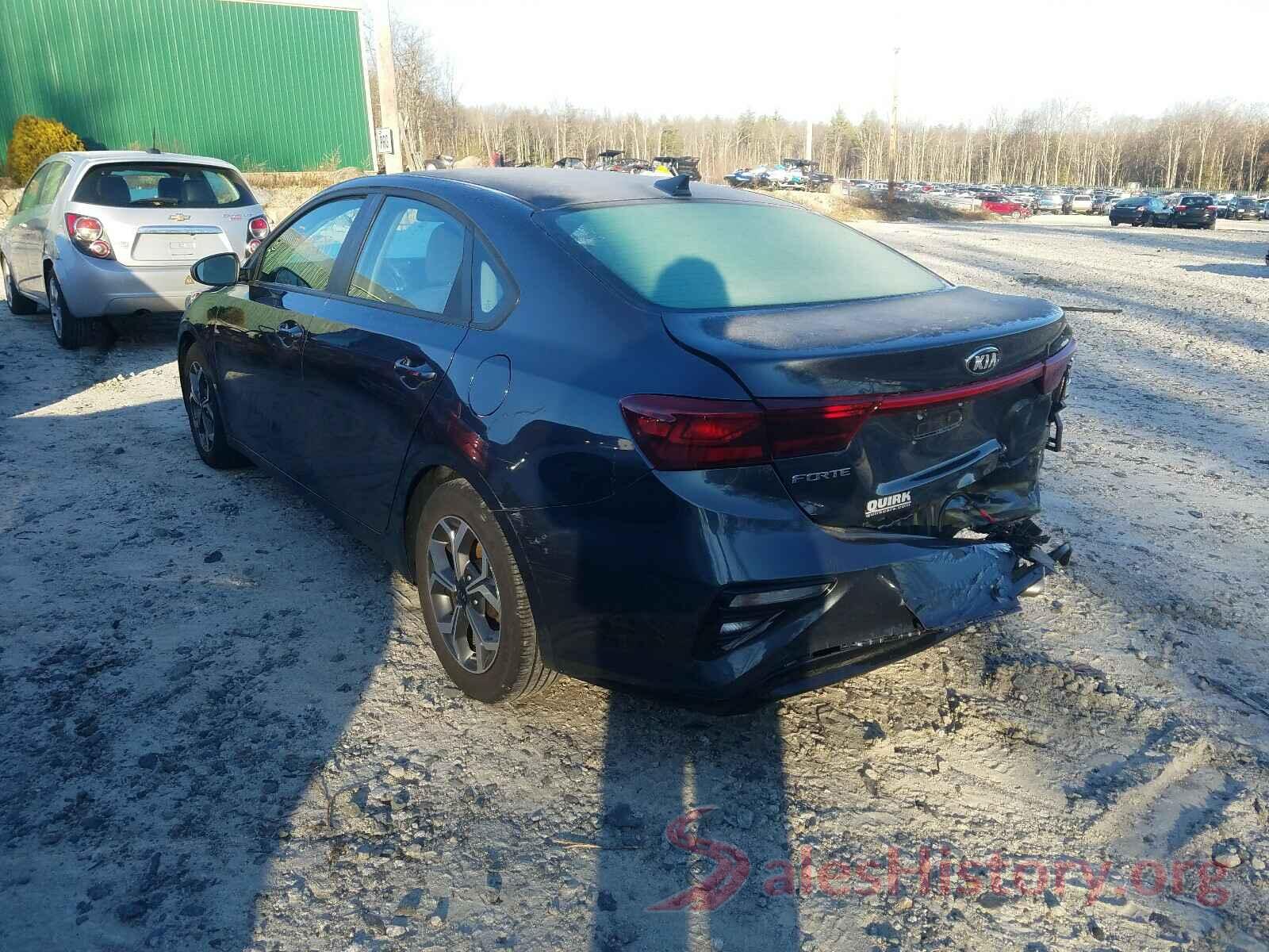 3KPF24AD1KE136256 2019 KIA FORTE