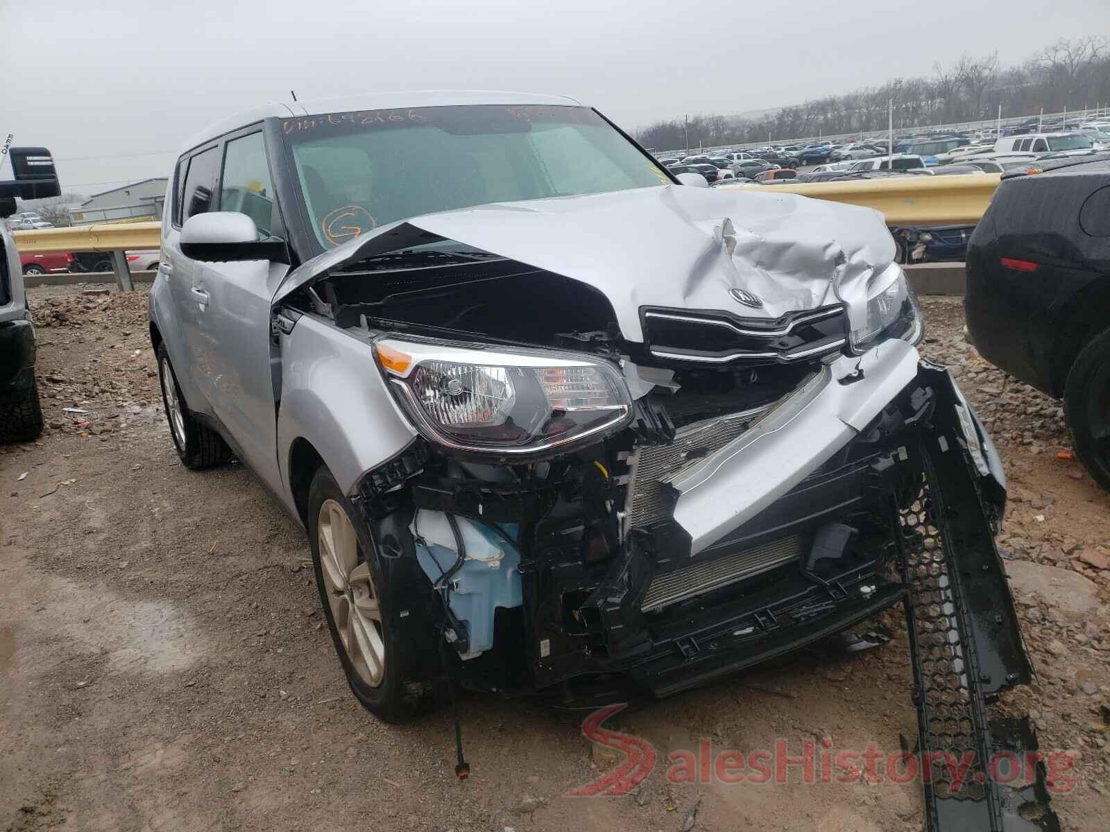 KNDJP3A56K7698166 2019 KIA SOUL