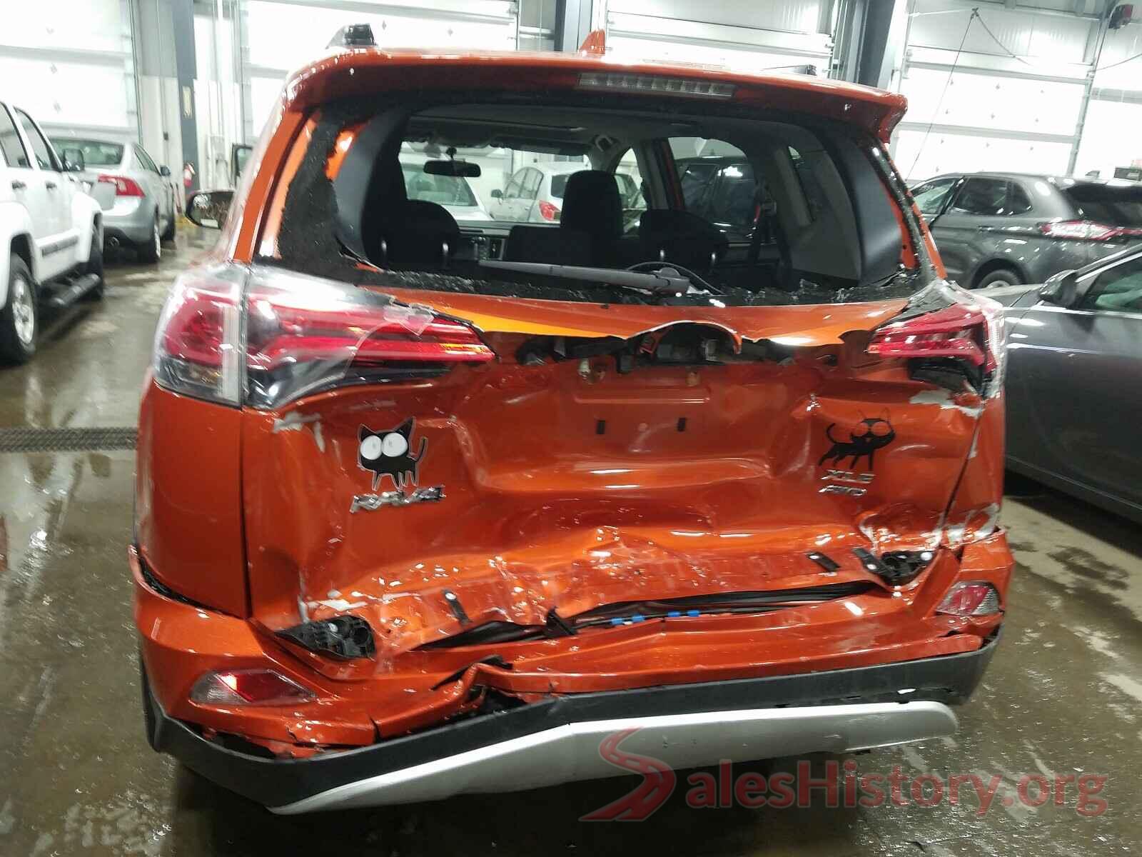 JTMRFREV5GJ092614 2016 TOYOTA RAV4