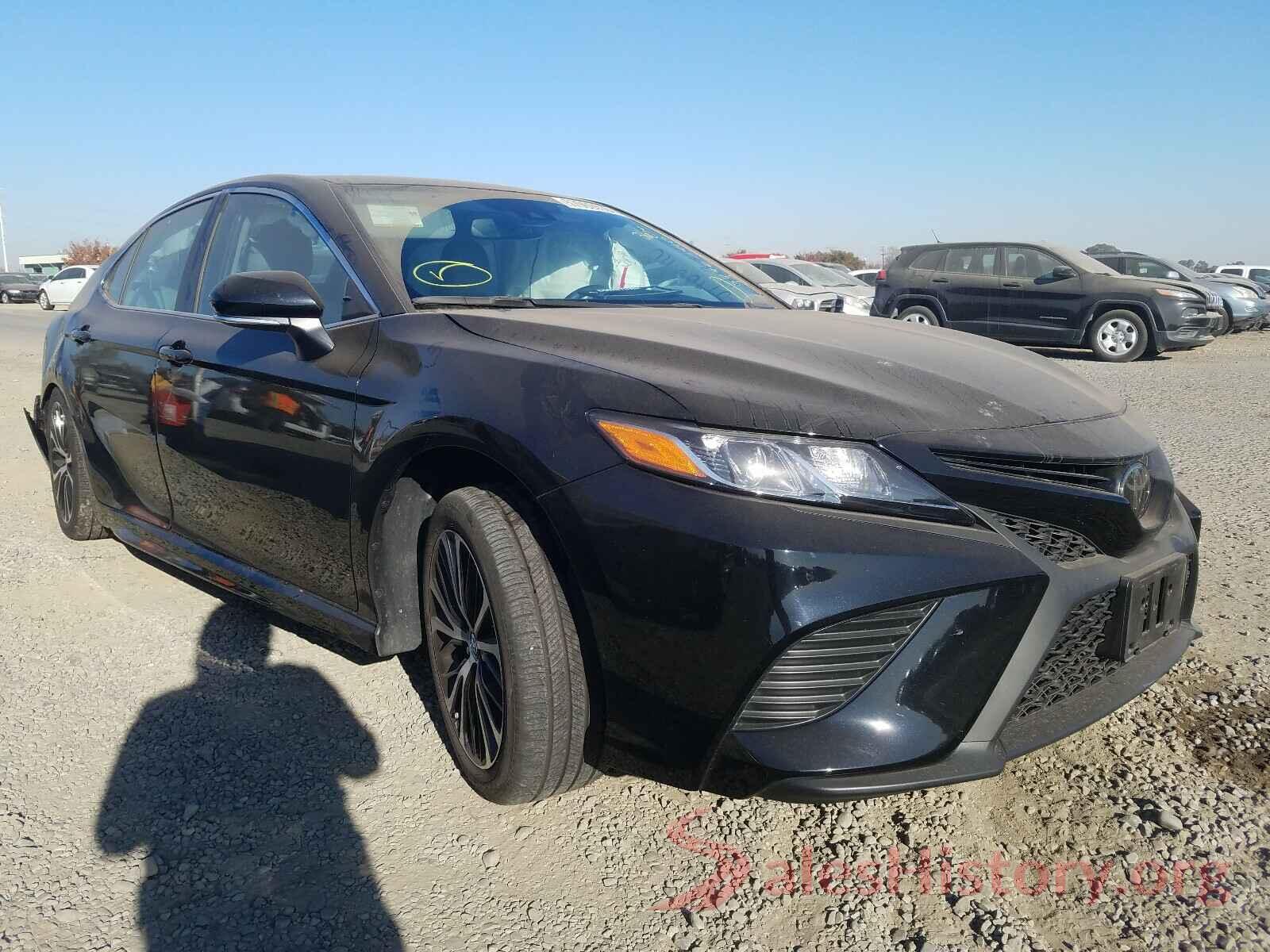 4T1B11HK9KU797714 2019 TOYOTA CAMRY