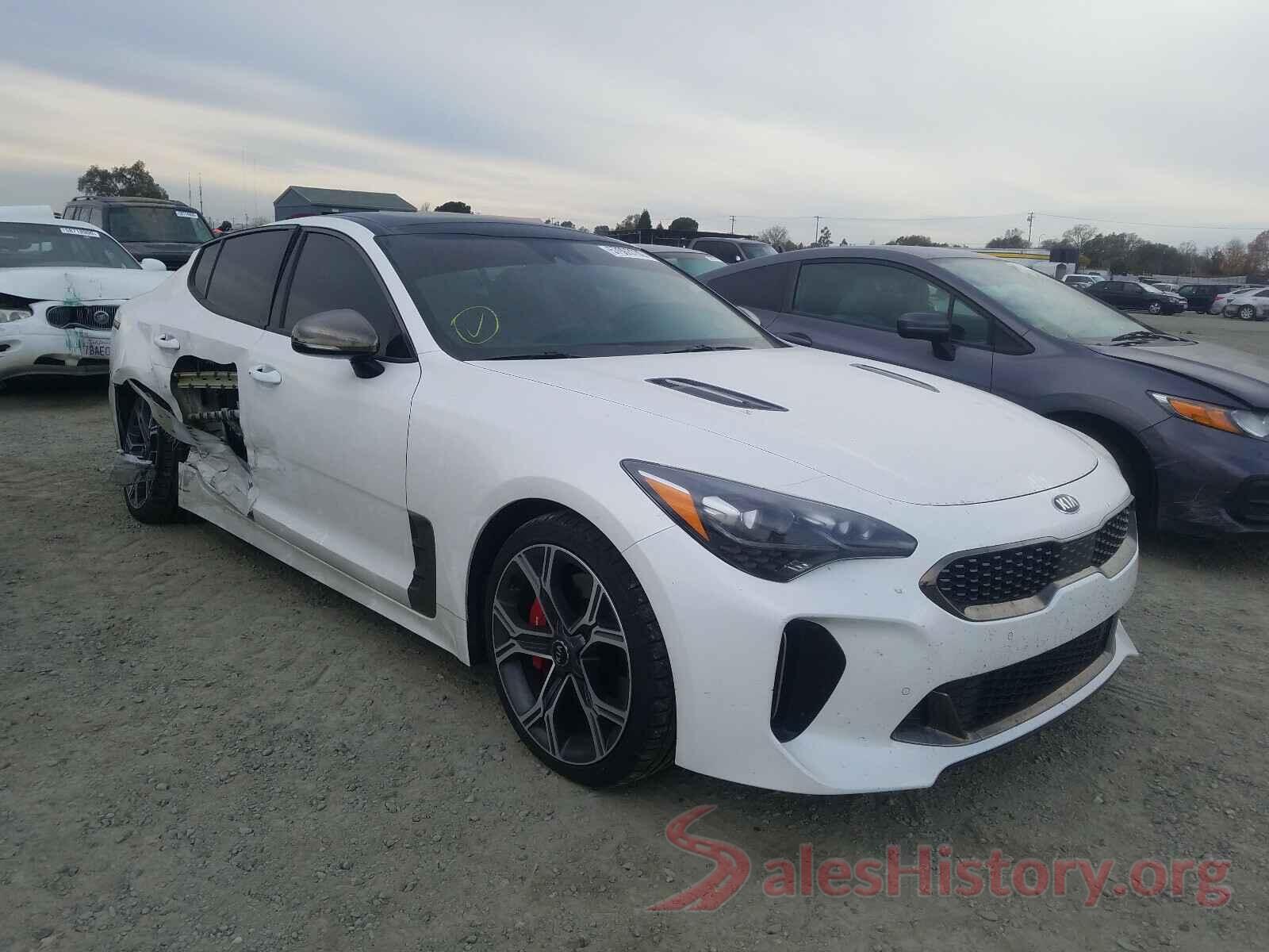 KNAE55LC6J6027628 2018 KIA STINGER