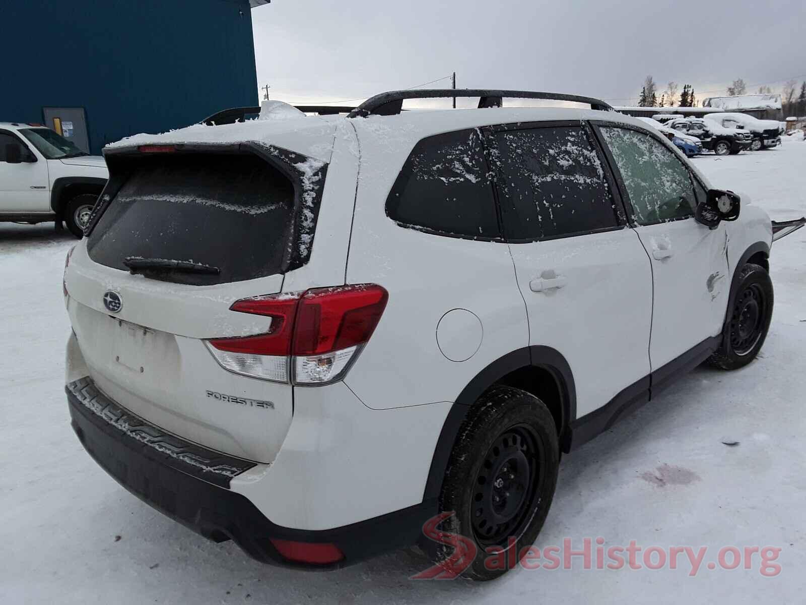 JF2SKAGC0KH408903 2019 SUBARU FORESTER