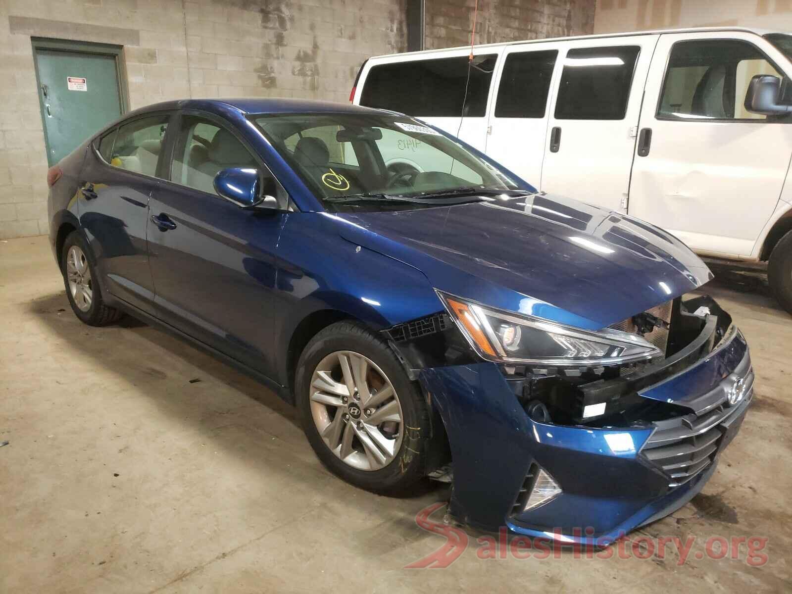 5NPD84LF1KH422608 2019 HYUNDAI ELANTRA