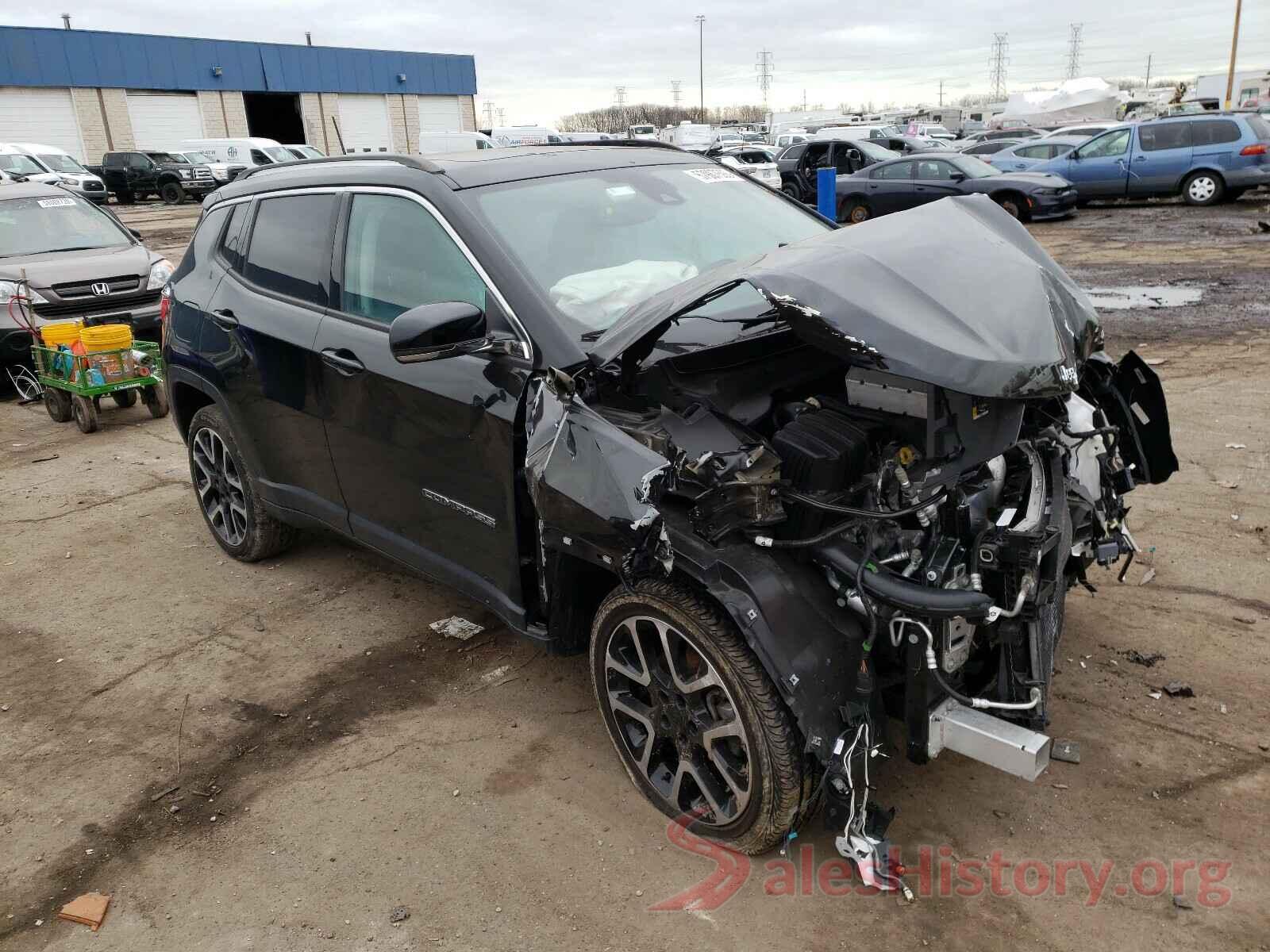 3C4NJDCB8JT492028 2018 JEEP COMPASS