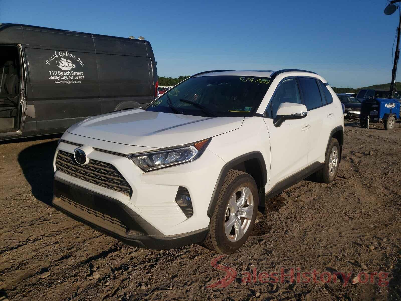 JTMP1RFV3KD523446 2019 TOYOTA RAV4