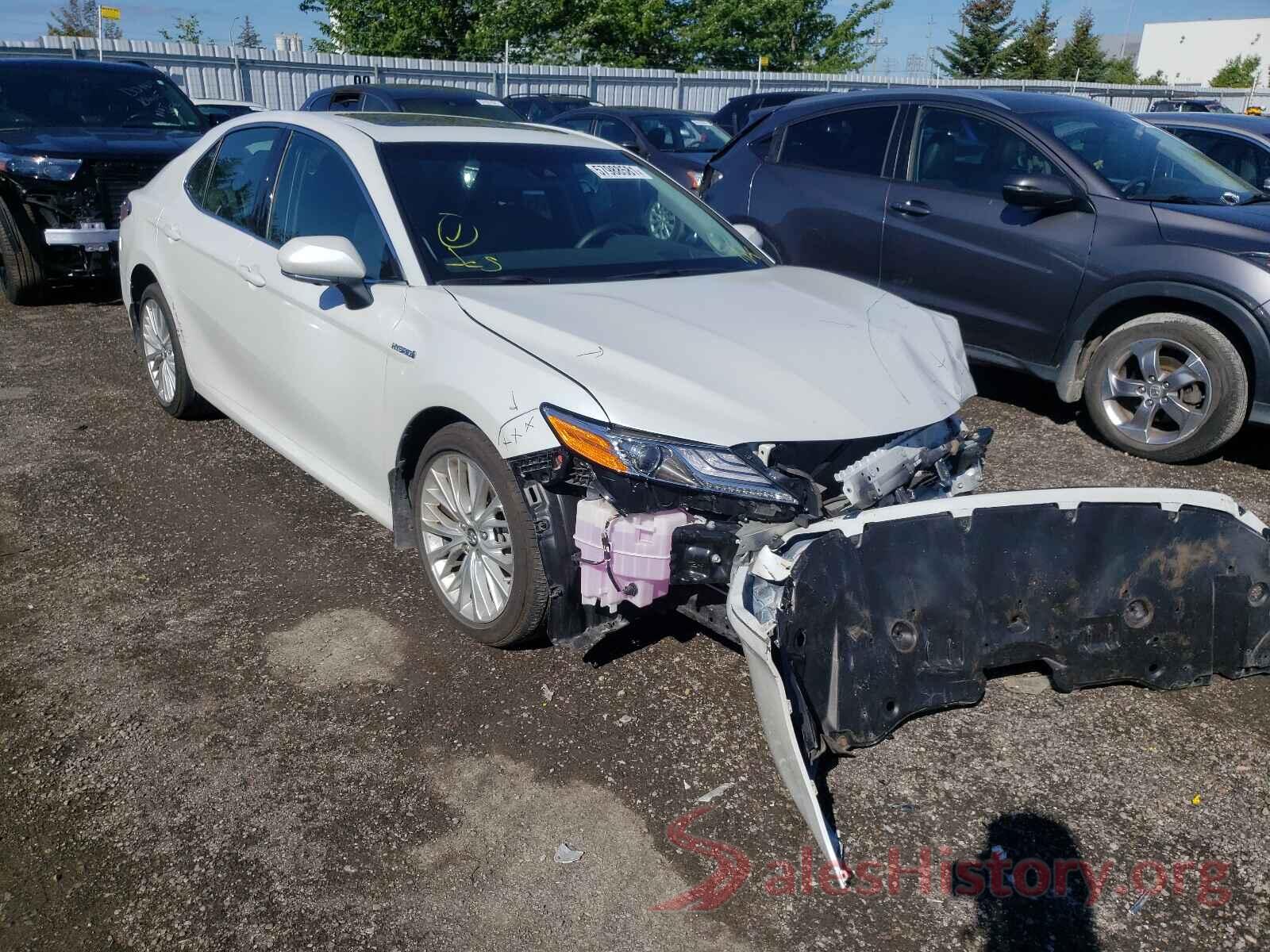 4T1B21HK9JU001443 2018 TOYOTA CAMRY