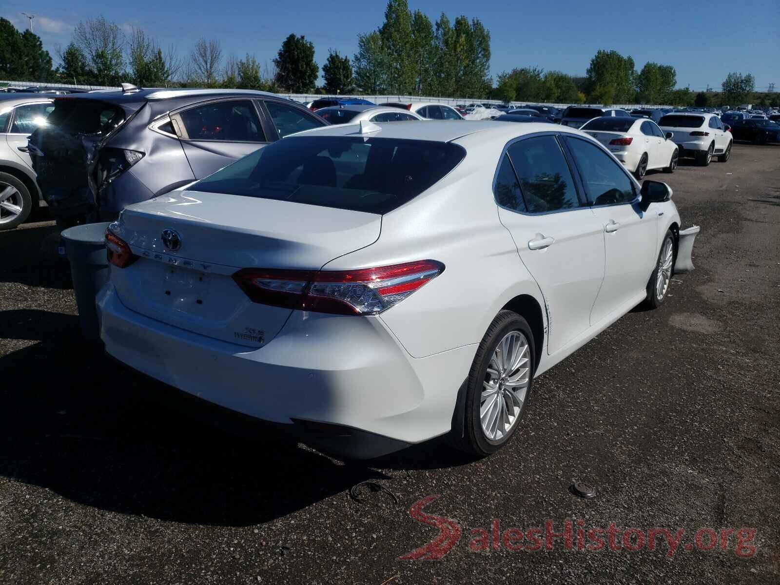 4T1B21HK9JU001443 2018 TOYOTA CAMRY