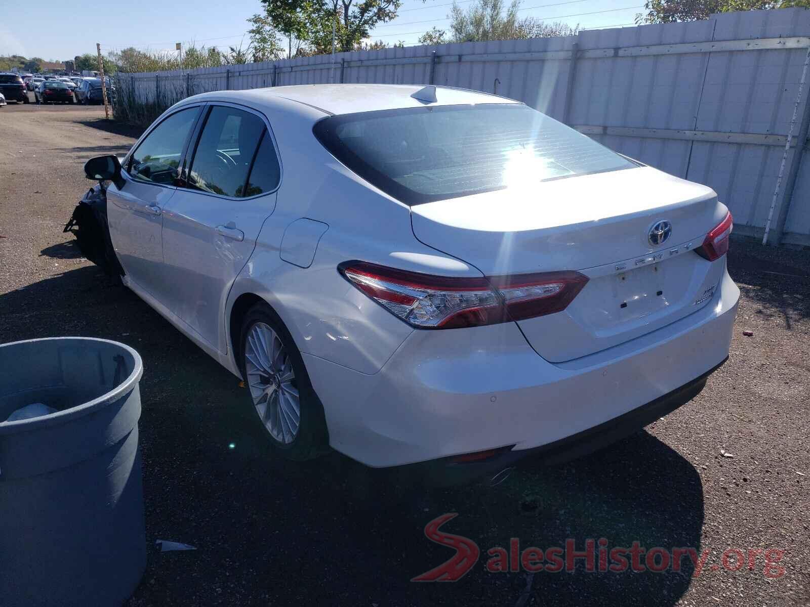 4T1B21HK9JU001443 2018 TOYOTA CAMRY