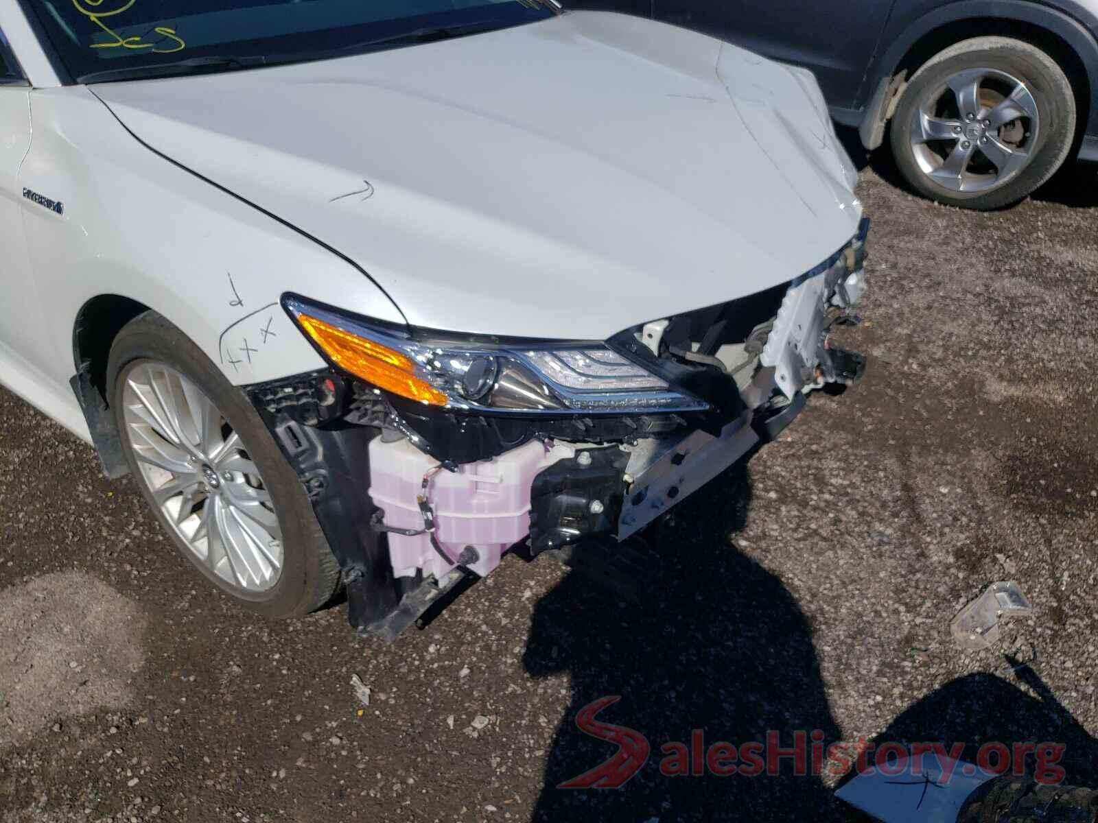 4T1B21HK9JU001443 2018 TOYOTA CAMRY