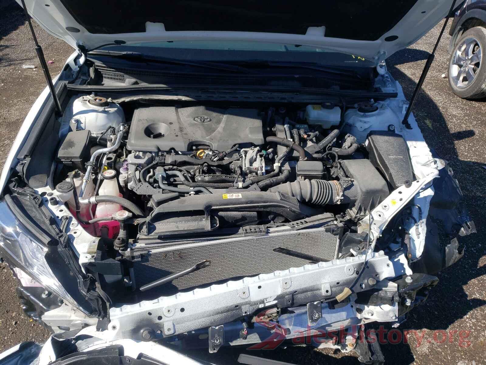 4T1B21HK9JU001443 2018 TOYOTA CAMRY