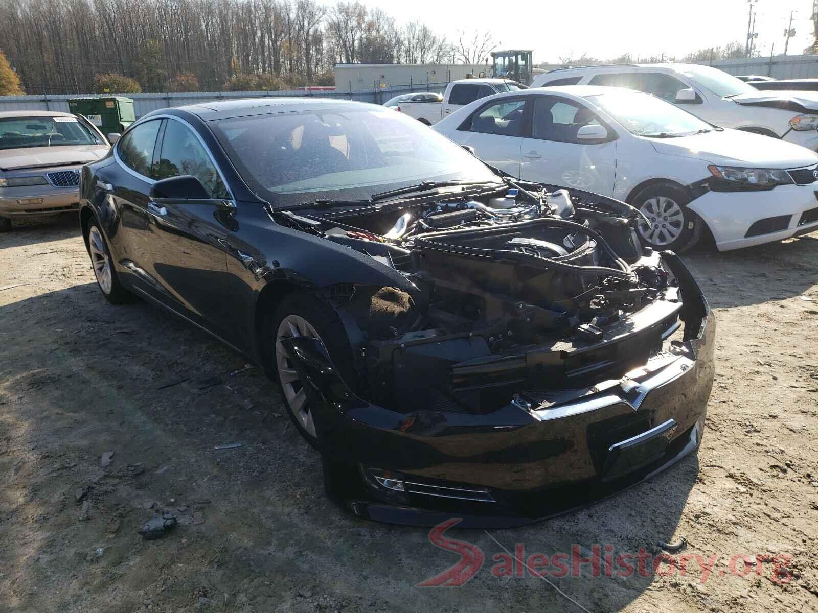 5YJSA1E22JF297782 2018 TESLA MODEL S