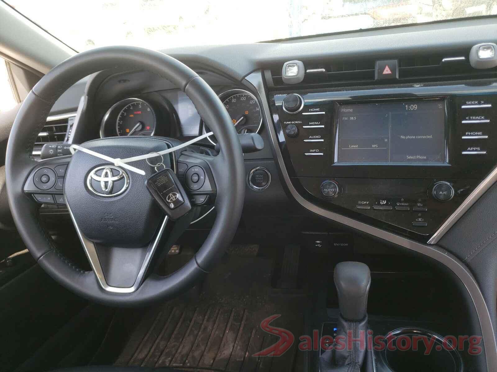 4T1B11HK9JU634544 2018 TOYOTA CAMRY