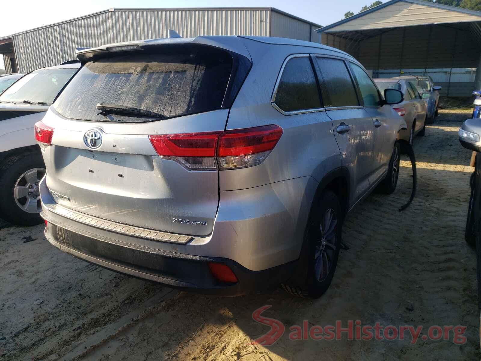 5TDJZRFH8JS561279 2018 TOYOTA HIGHLANDER