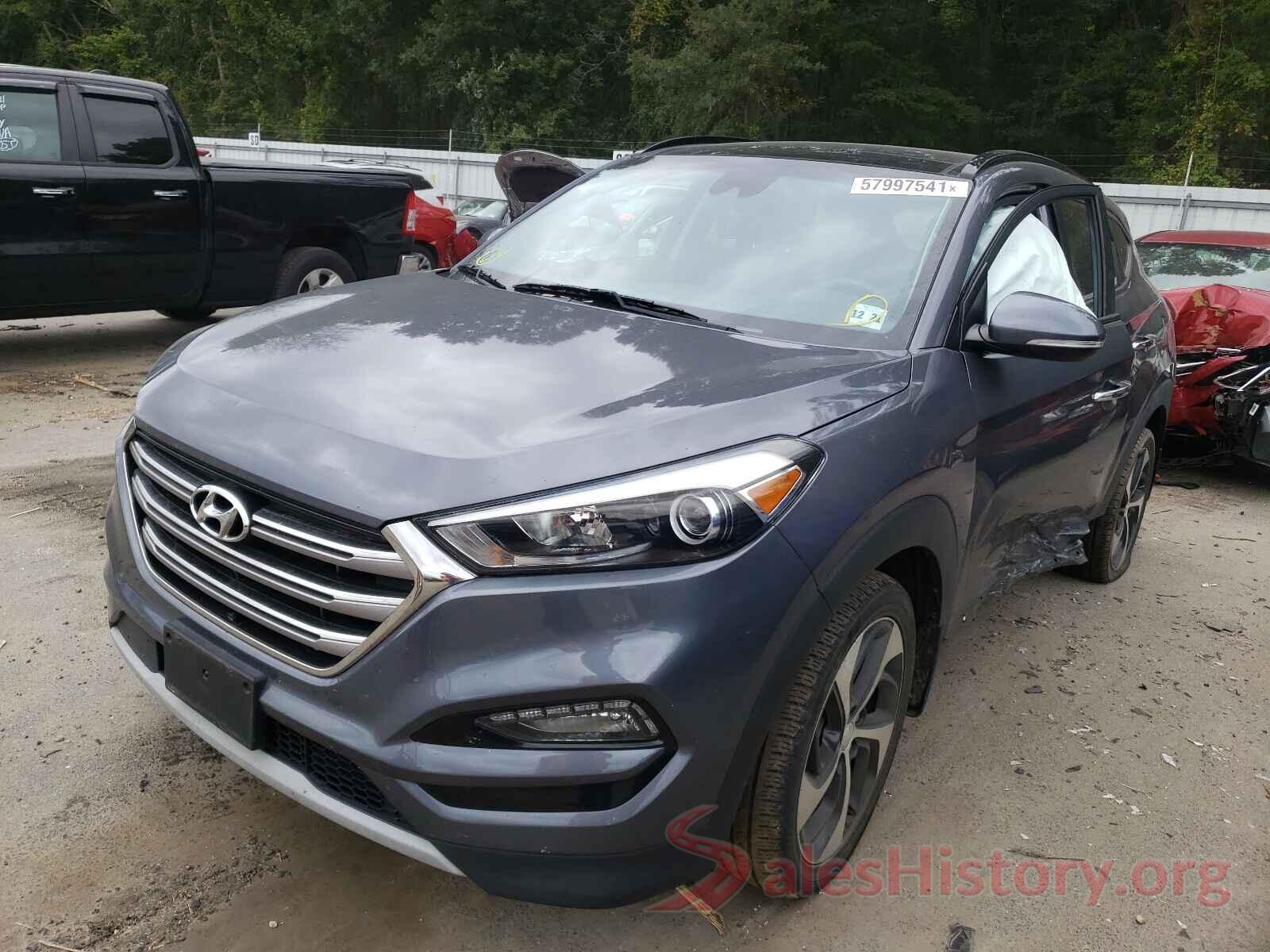 KM8J3CA29HU304716 2017 HYUNDAI TUCSON