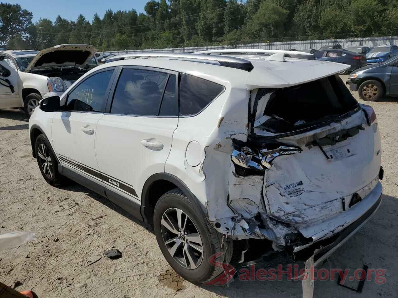 JTMWFREV9HJ713292 2017 TOYOTA RAV4