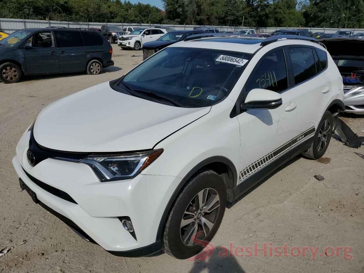 JTMWFREV9HJ713292 2017 TOYOTA RAV4