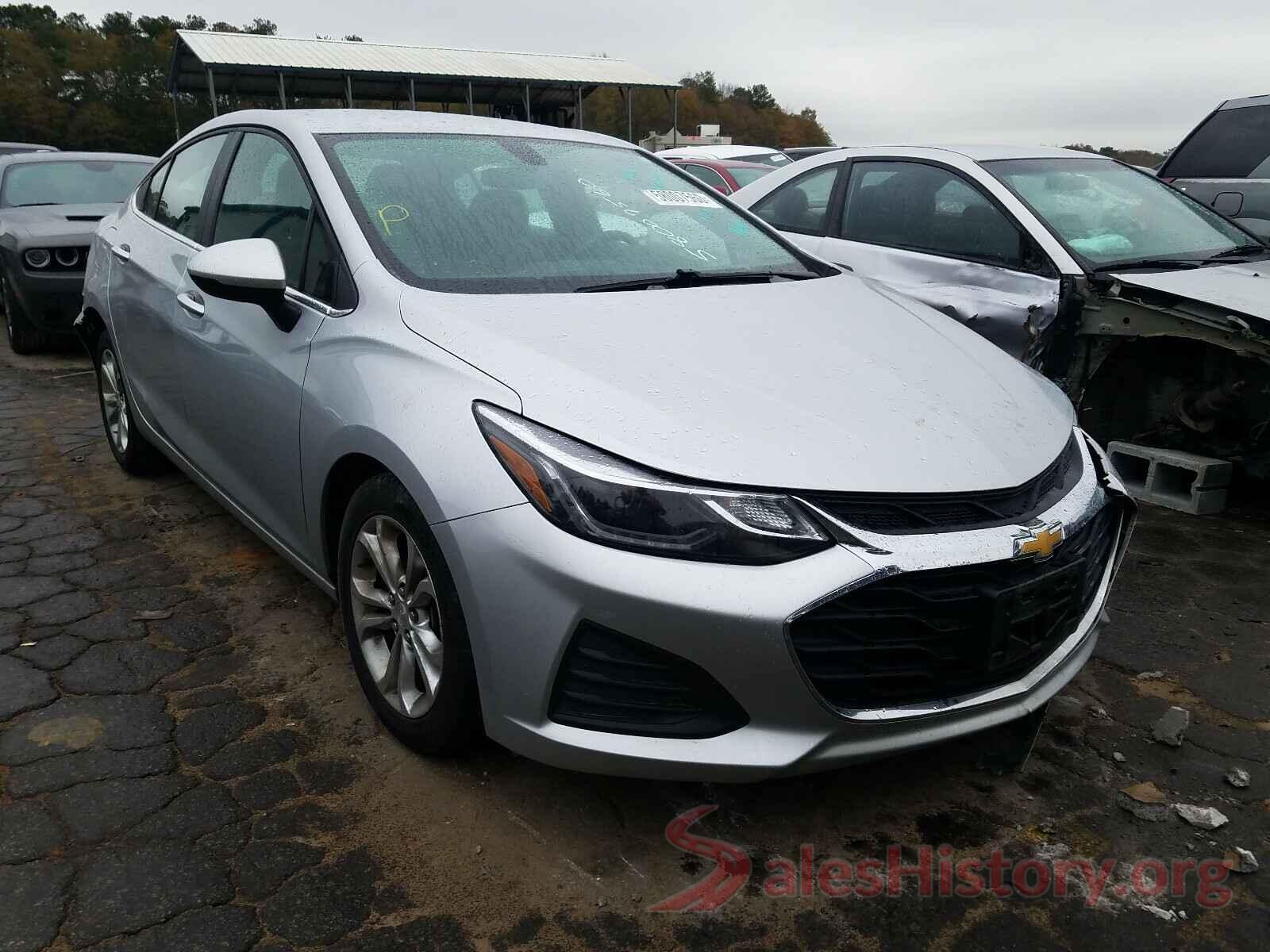 1G1BE5SM4K7117638 2019 CHEVROLET CRUZE