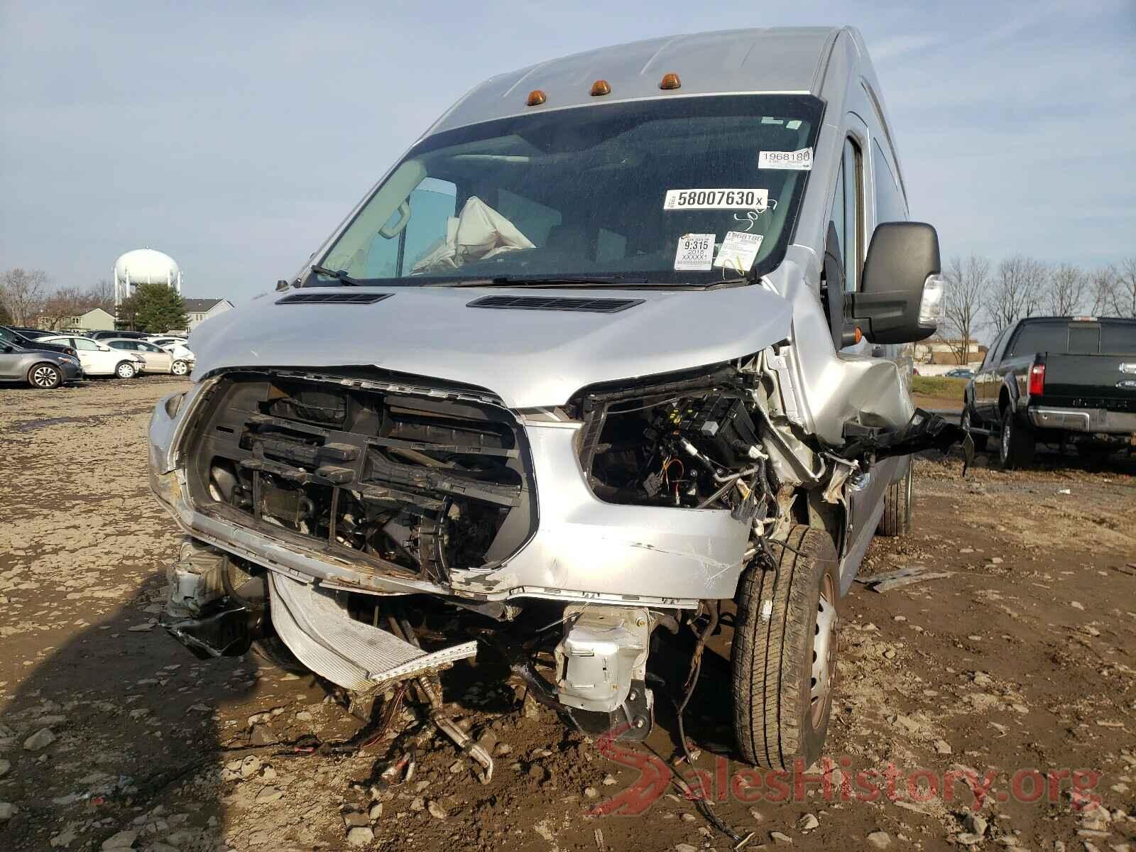 1FBVU4XM7JKA71457 2018 FORD TRANSIT CO