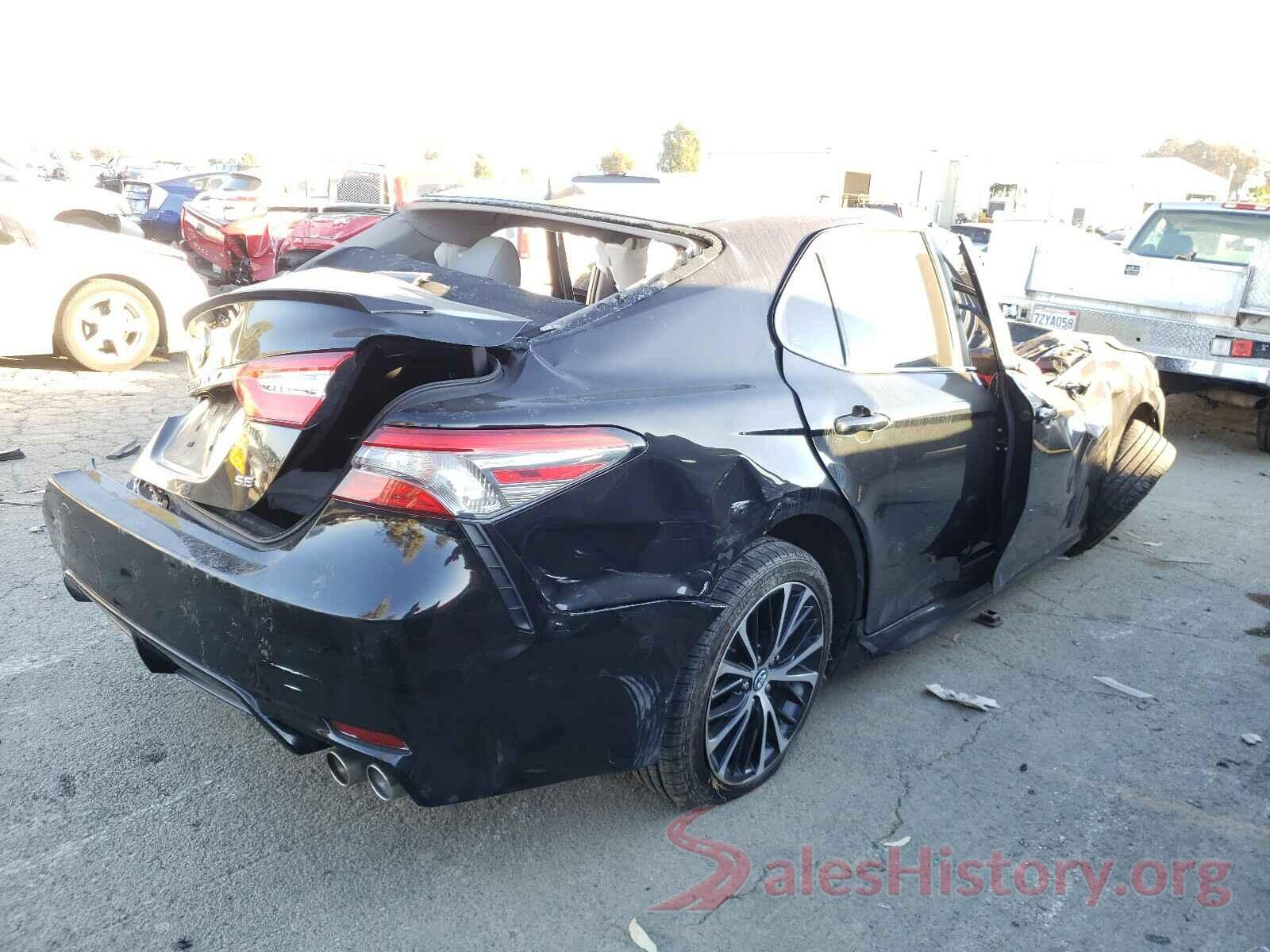 4T1B11HK4KU689579 2019 TOYOTA CAMRY