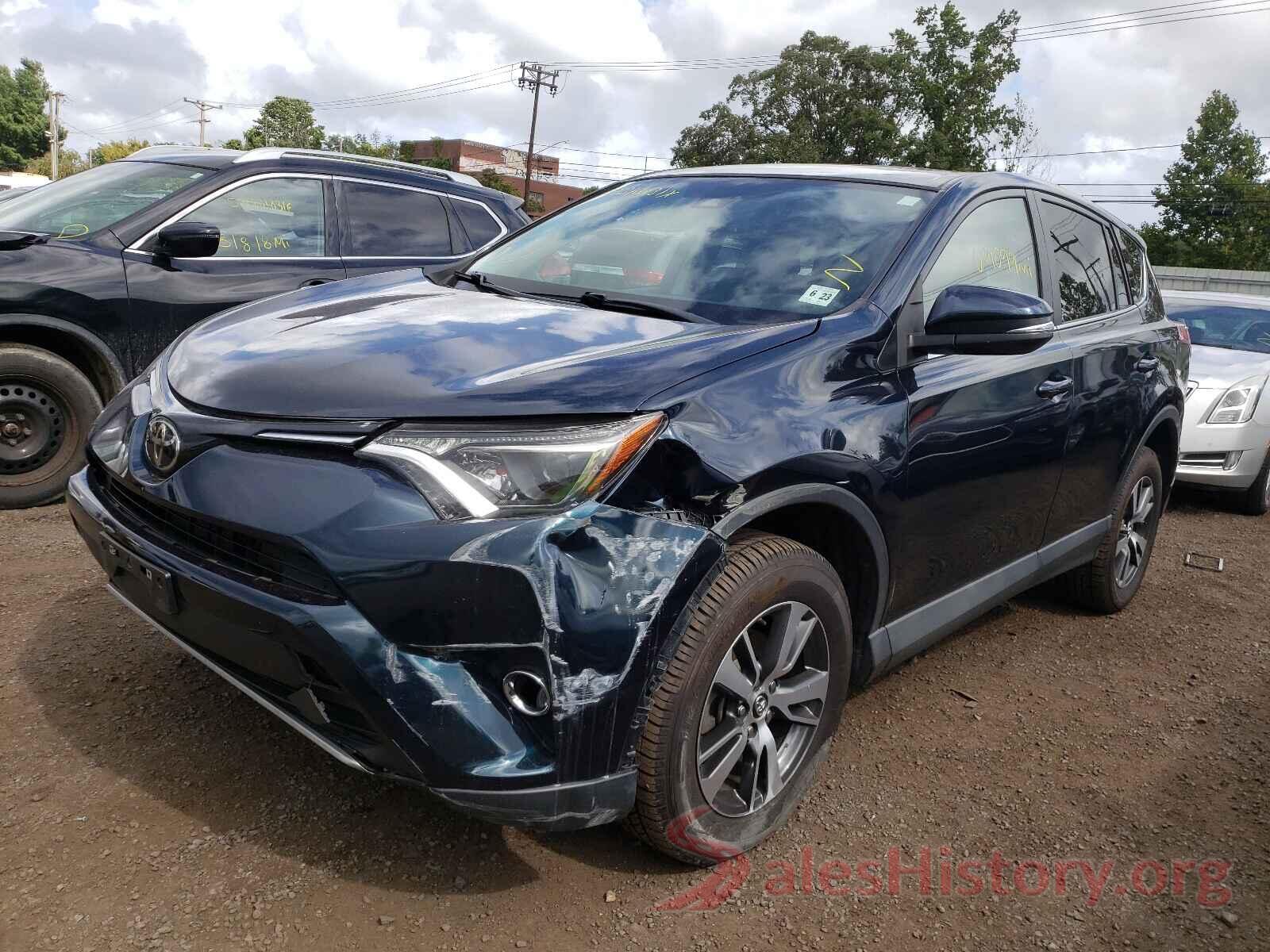 2T3RFREV5JW801714 2018 TOYOTA RAV4