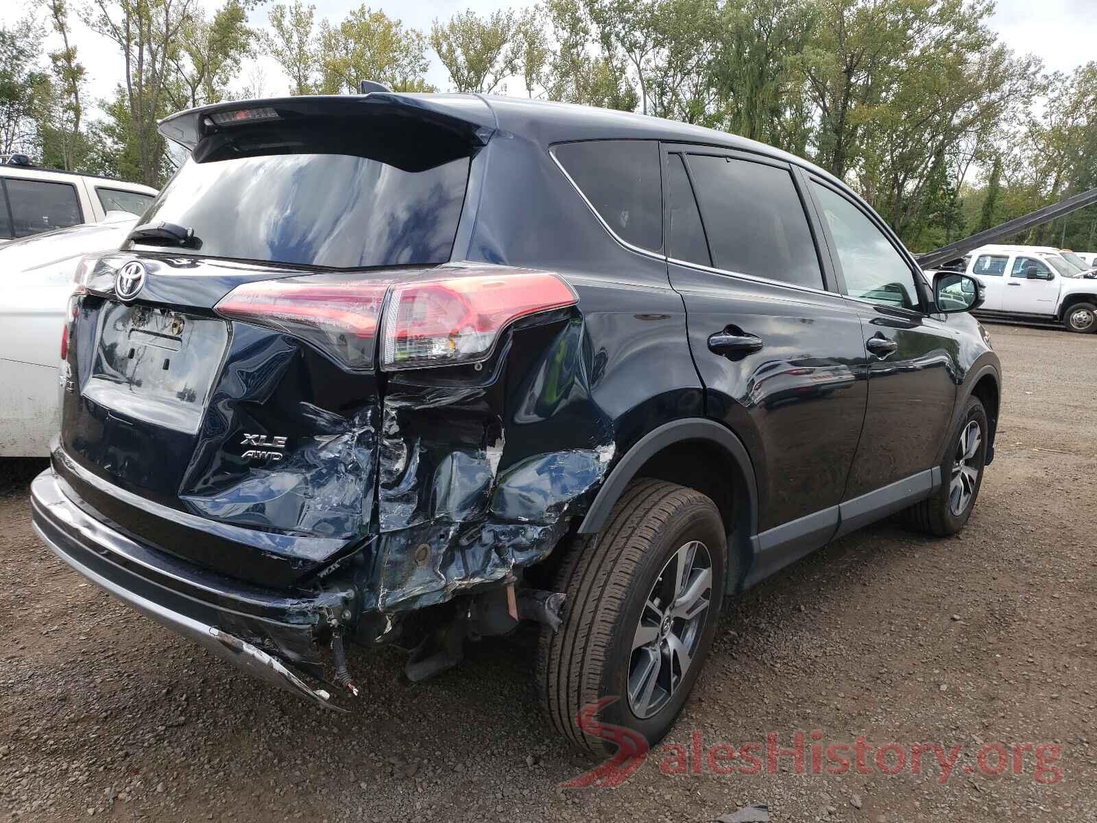 2T3RFREV5JW801714 2018 TOYOTA RAV4