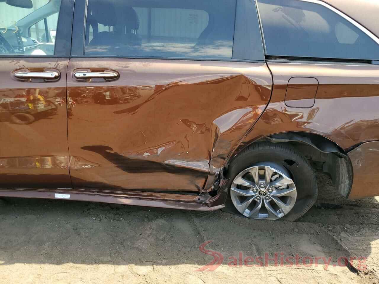 5TDJRKEC0MS068780 2021 TOYOTA SIENNA